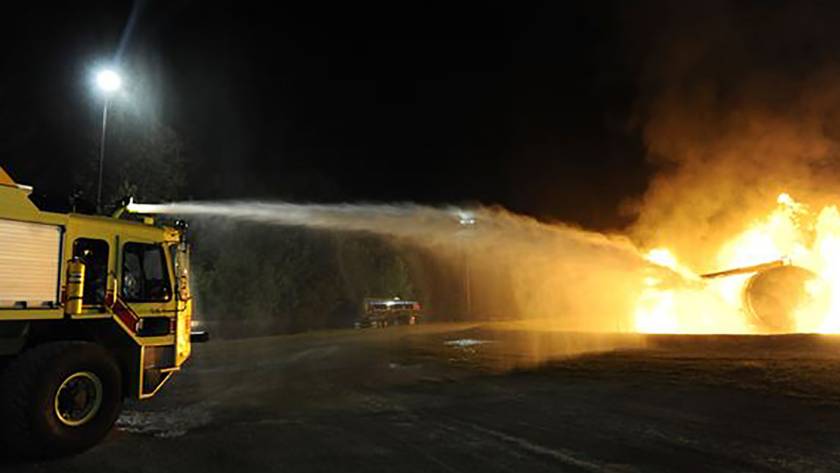 Autocisterna incendio. Sicurezza nei trasporti. Pca Broker